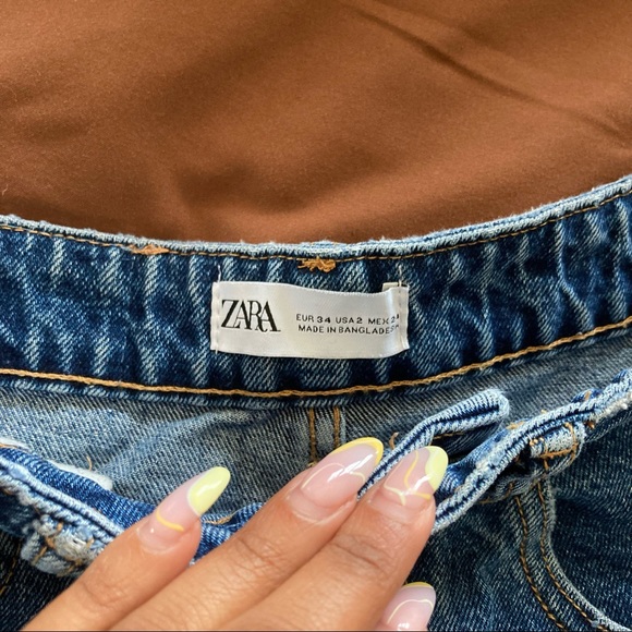🌱 SOLD 🌱High waisted zara jean shorts - Picture 3 of 3